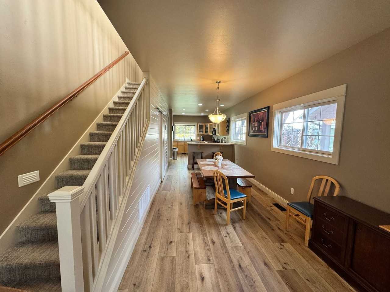 813 N 15th Ave - Photo 2 of 22