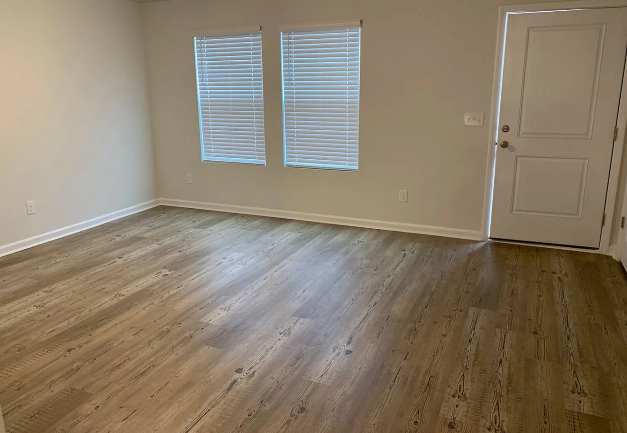 1151 Ederbach Dr - Photo 2 of 18