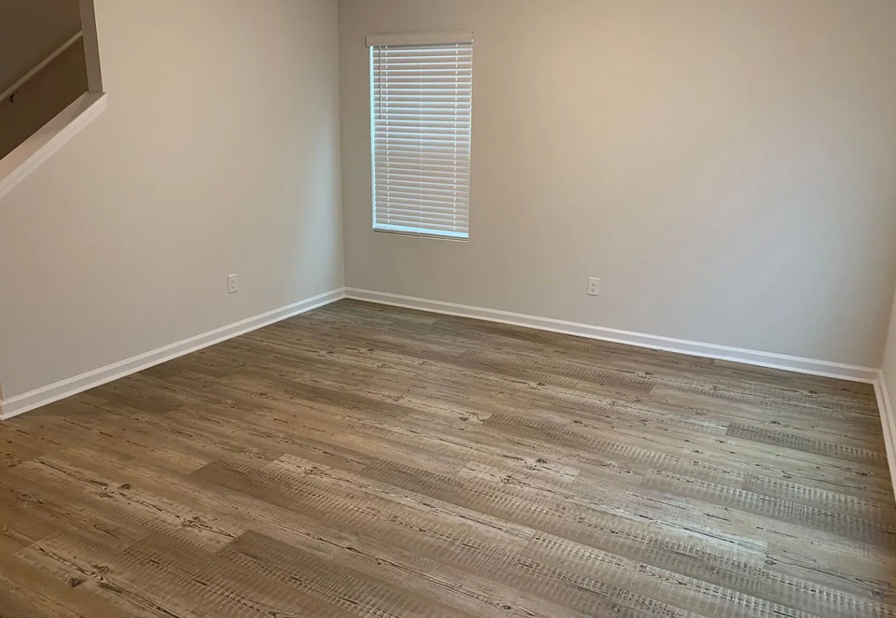 1151 Ederbach Dr - Photo 5 of 18