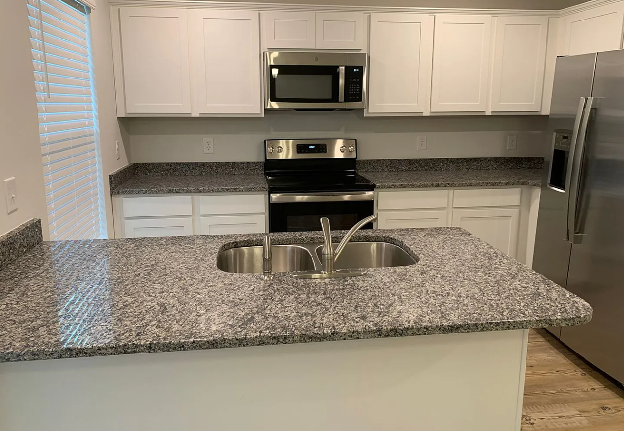 1151 Ederbach Dr - Photo 7 of 18