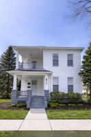 featured image of 836 E 156th St