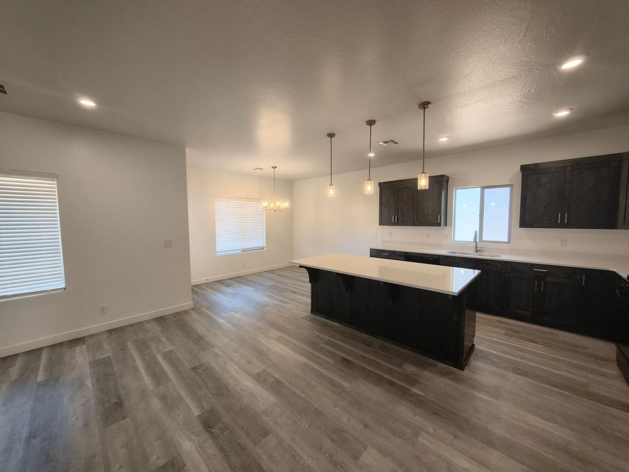 1471 E White Desert Dr - Photo 7 of 23