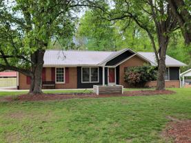 6418 Staffordshire Dr - Photo 1 of 1