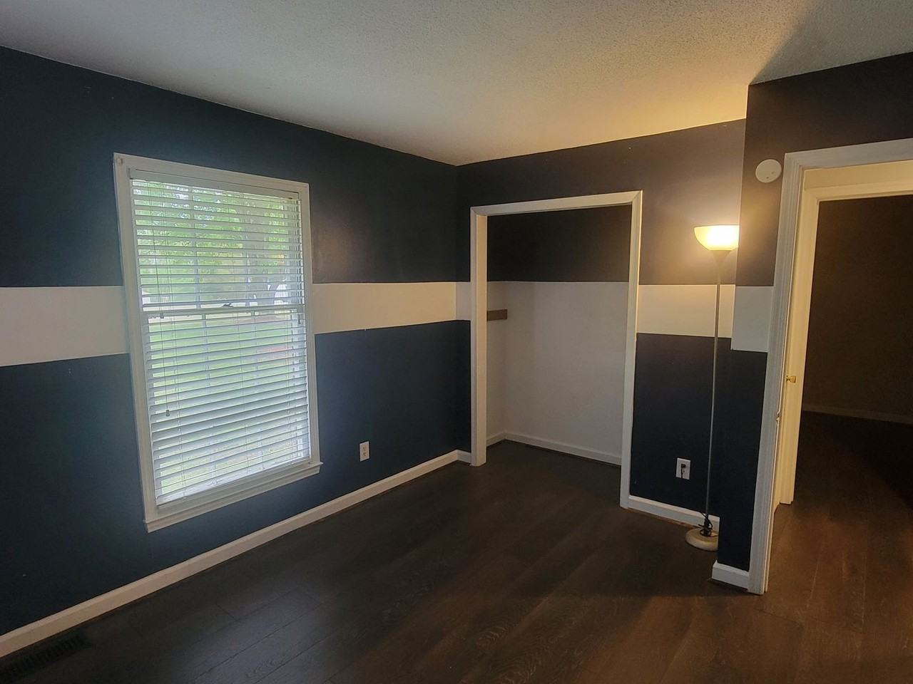 6418 Staffordshire Dr - Photo 3 of 23