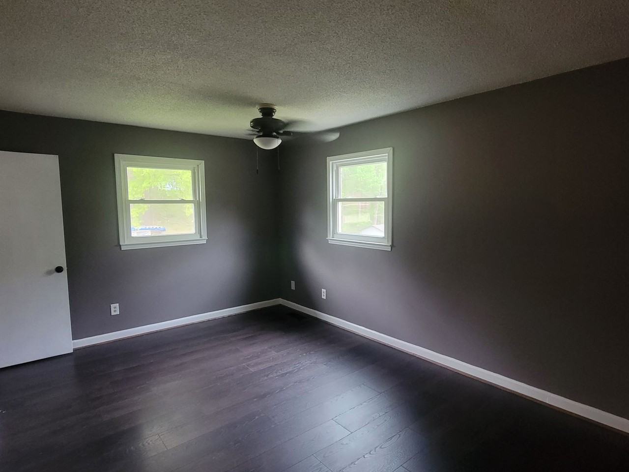 6418 Staffordshire Dr - Photo 4 of 23