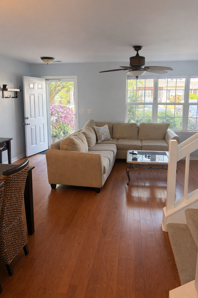 525 Candida Dr - Photo 5 of 17