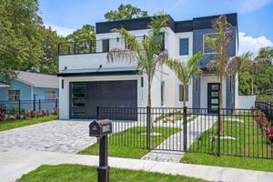 featured image of 1156 Cocoanut Ave