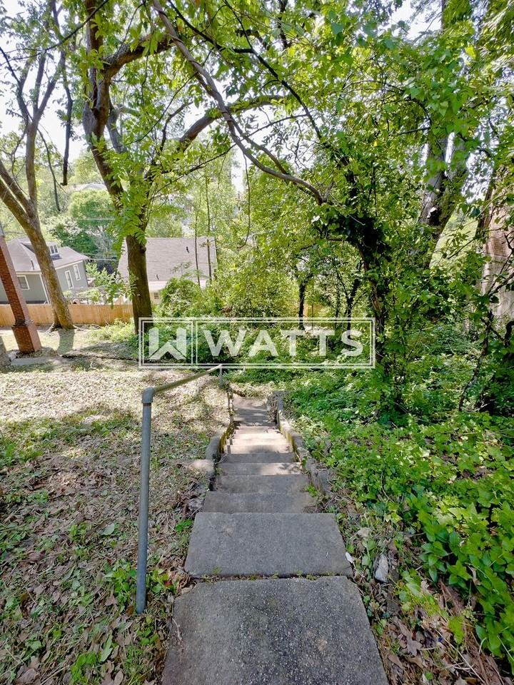 1022 28th Pl S - Photo 3 of 15