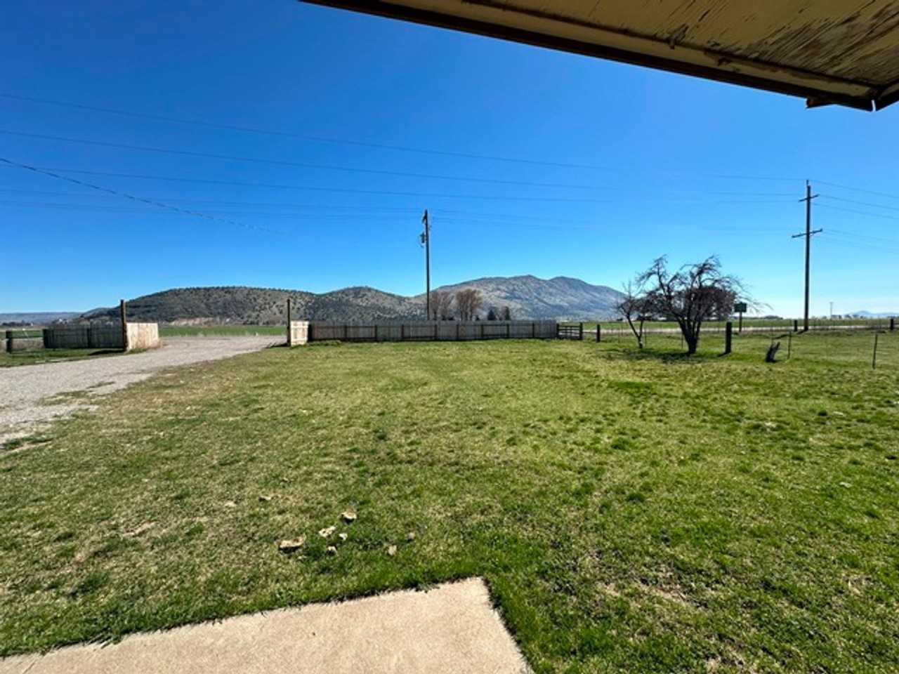 10680 Highway 39 - Photo 2 of 22