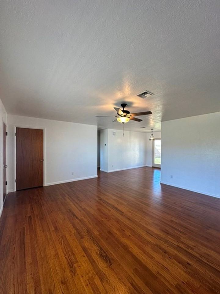 10680 Highway 39 - Photo 4 of 22