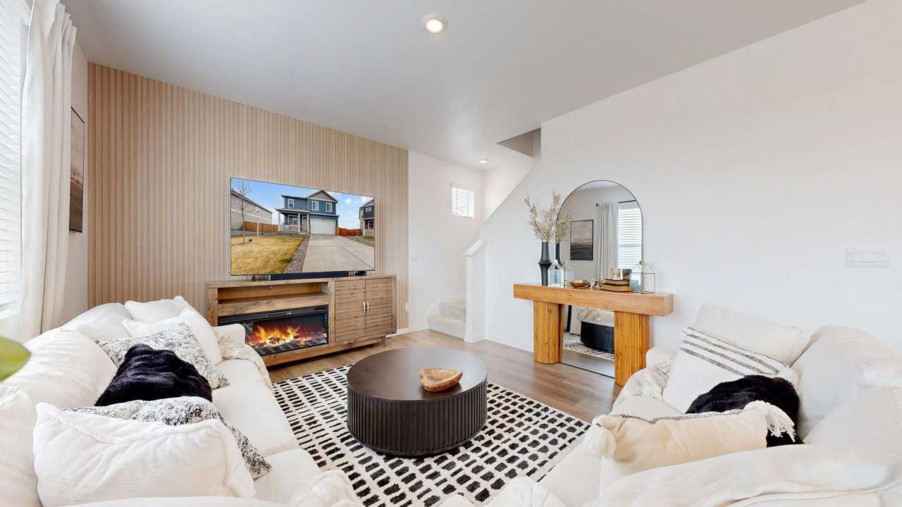 3825 Hosta St - Photo 3 of 50