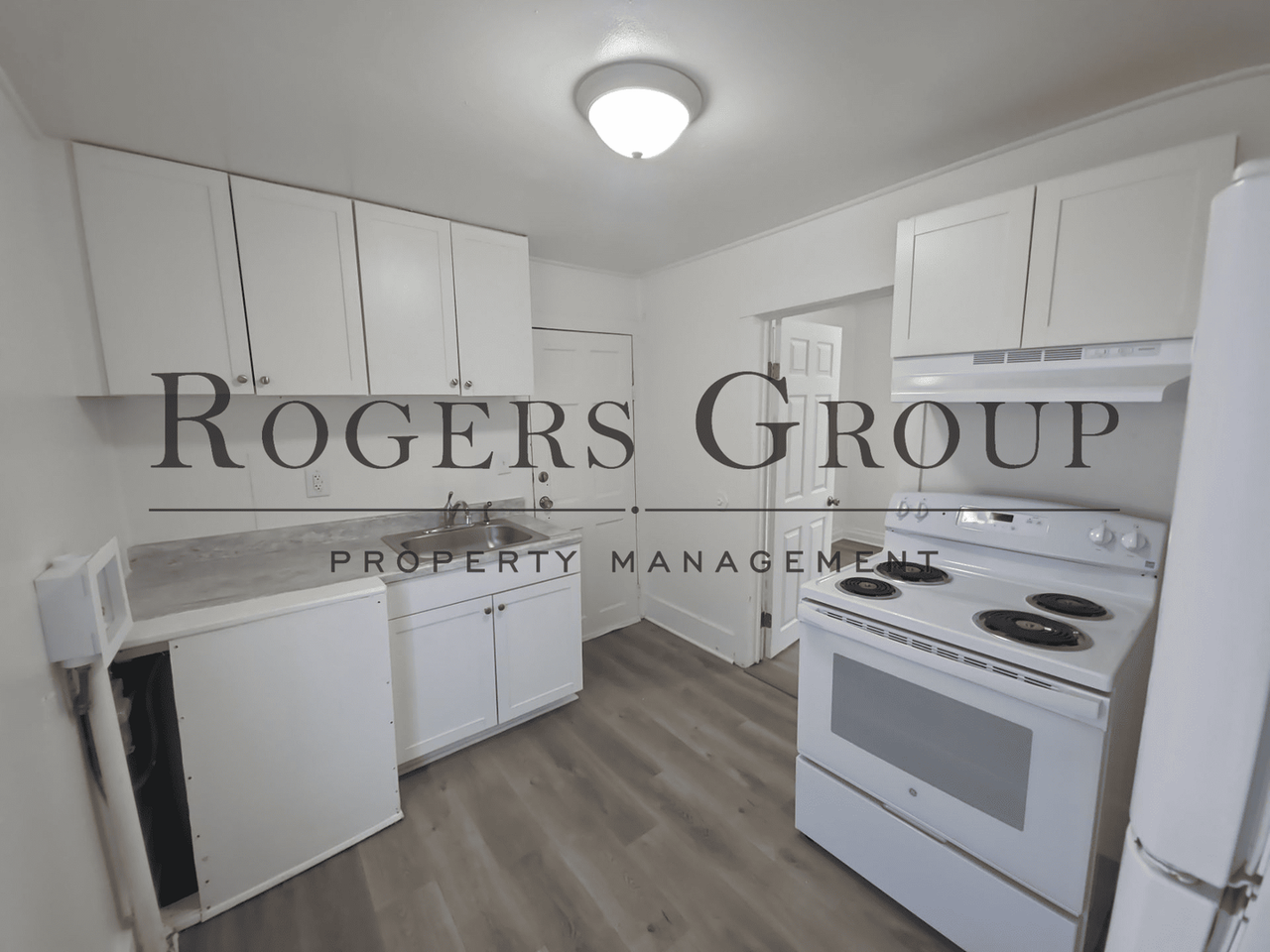 652 Ransom St - Photo 2 of 10