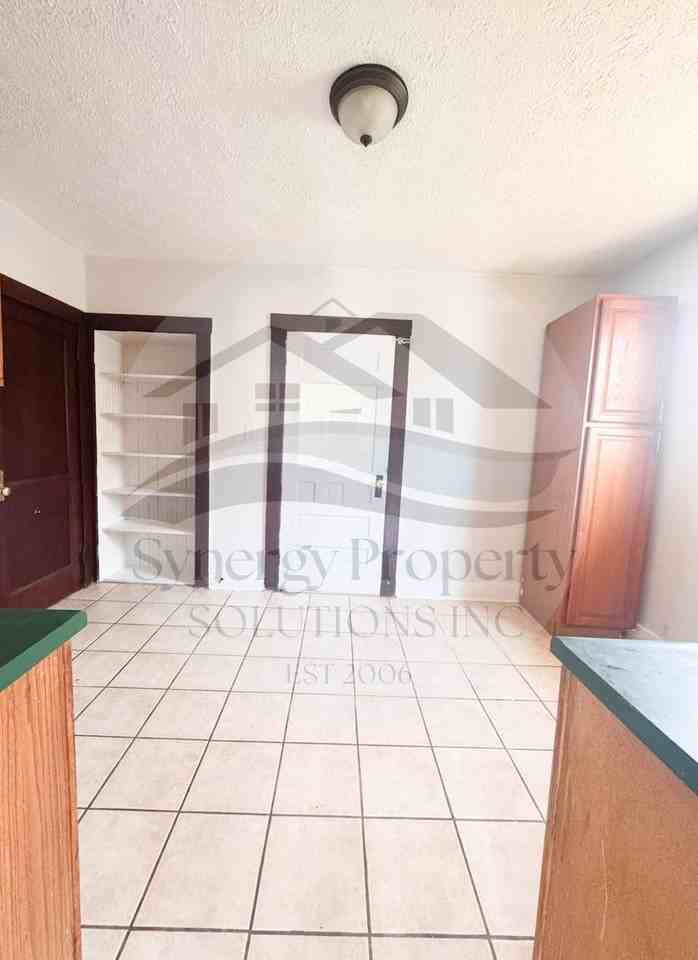 40 Gibson Ave - Photo 3 of 8