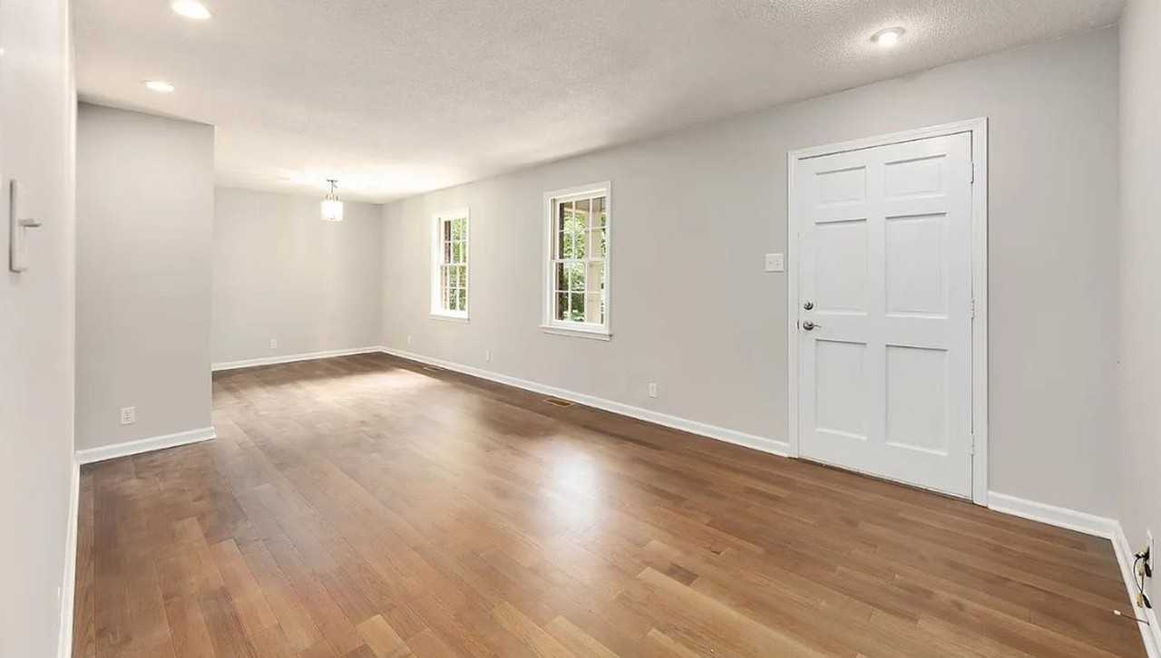 143 Hopper Barker Rd - Photo 2 of 14