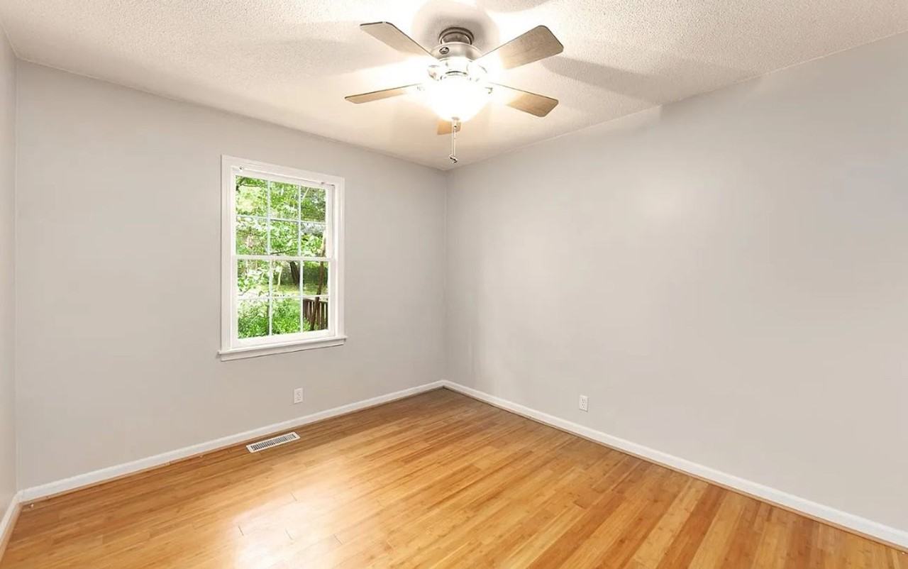 143 Hopper Barker Rd - Photo 5 of 14