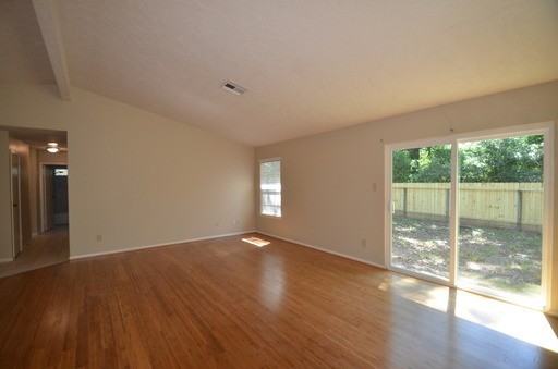 56 Fallshire Dr - Photo 4 of 11