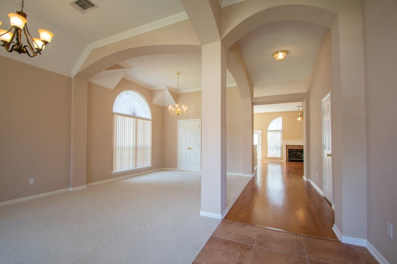 5809 Coldsworth Ct - Photo 3 of 27