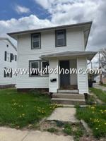 featured image of 1516 Bayer Ave