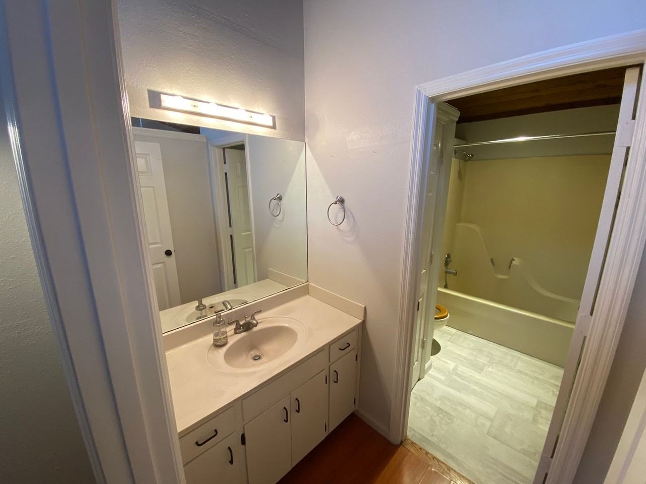 3261 Conner St - Photo 3 of 8