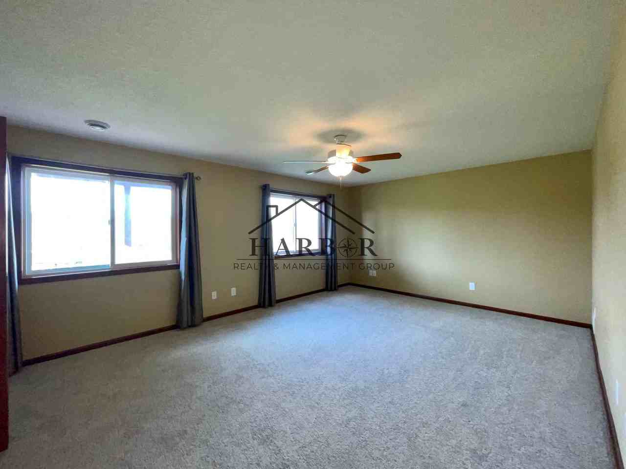 5011 4th St Nw - Photo 5 of 19