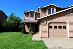 featured image of 820 W Regis St