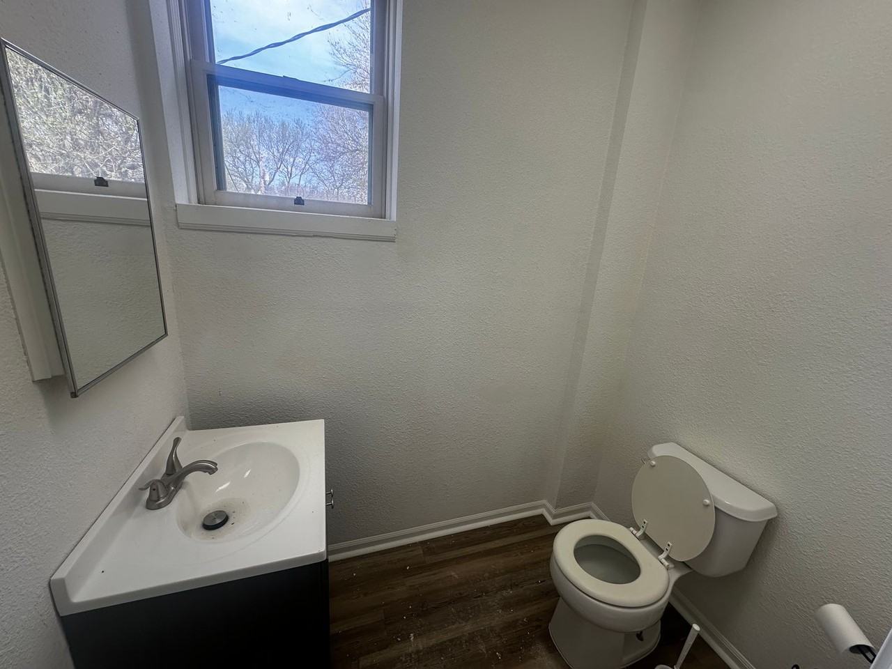 1501 Faraon St - Photo 2 of 8