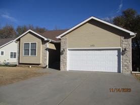 1321 Overbrooke Dr - Photo 1 of 1