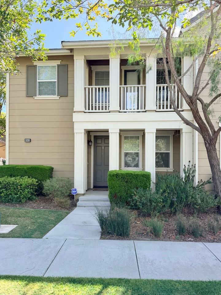 3220 London Ln - Photo 2 of 2