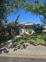 featured image of 518 Carpenter St