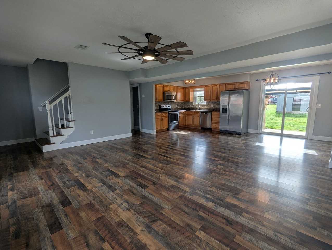 2894 Republic Ave - Photo 2 of 17