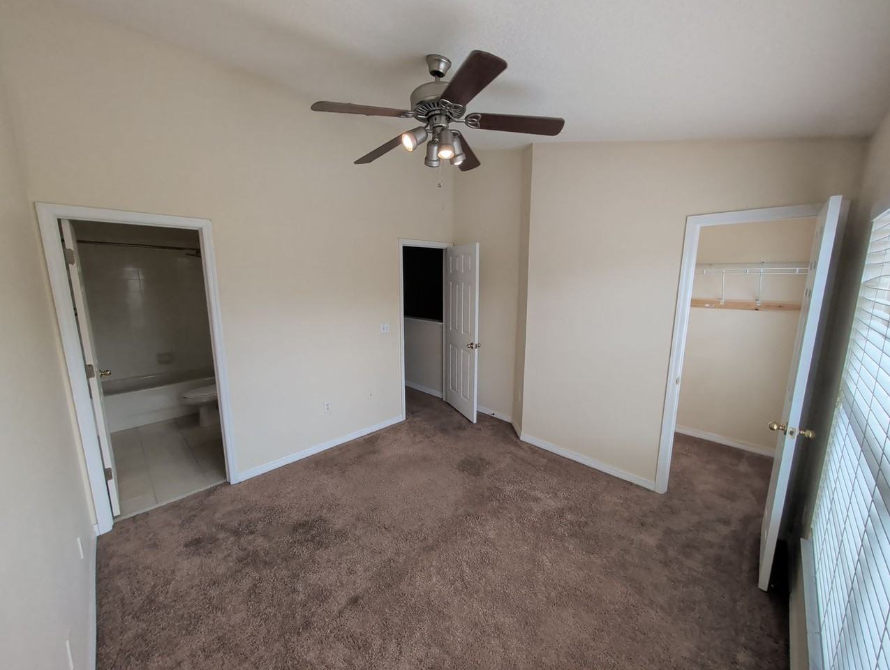 6577 Marlberry Way - Photo 7 of 8