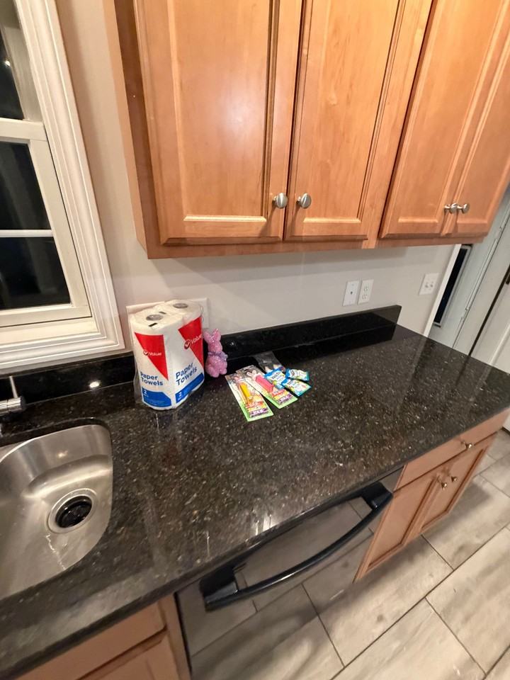 1142-1144 Boston Road - Photo 3 of 4