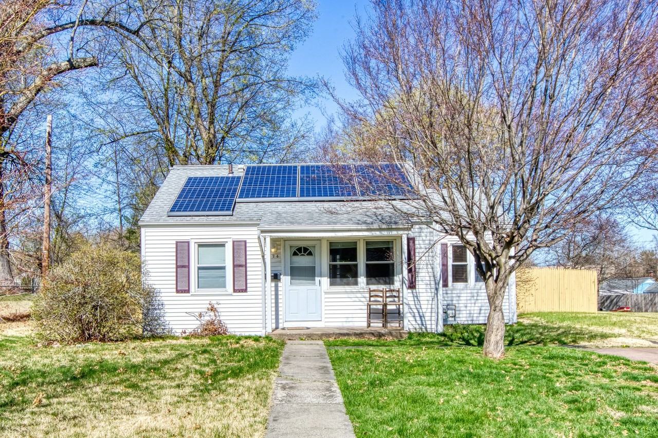 124 Mayflower St - Photo 2 of 26