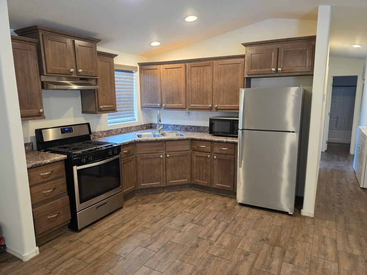 1960 Granada Dr - Photo 2 of 11