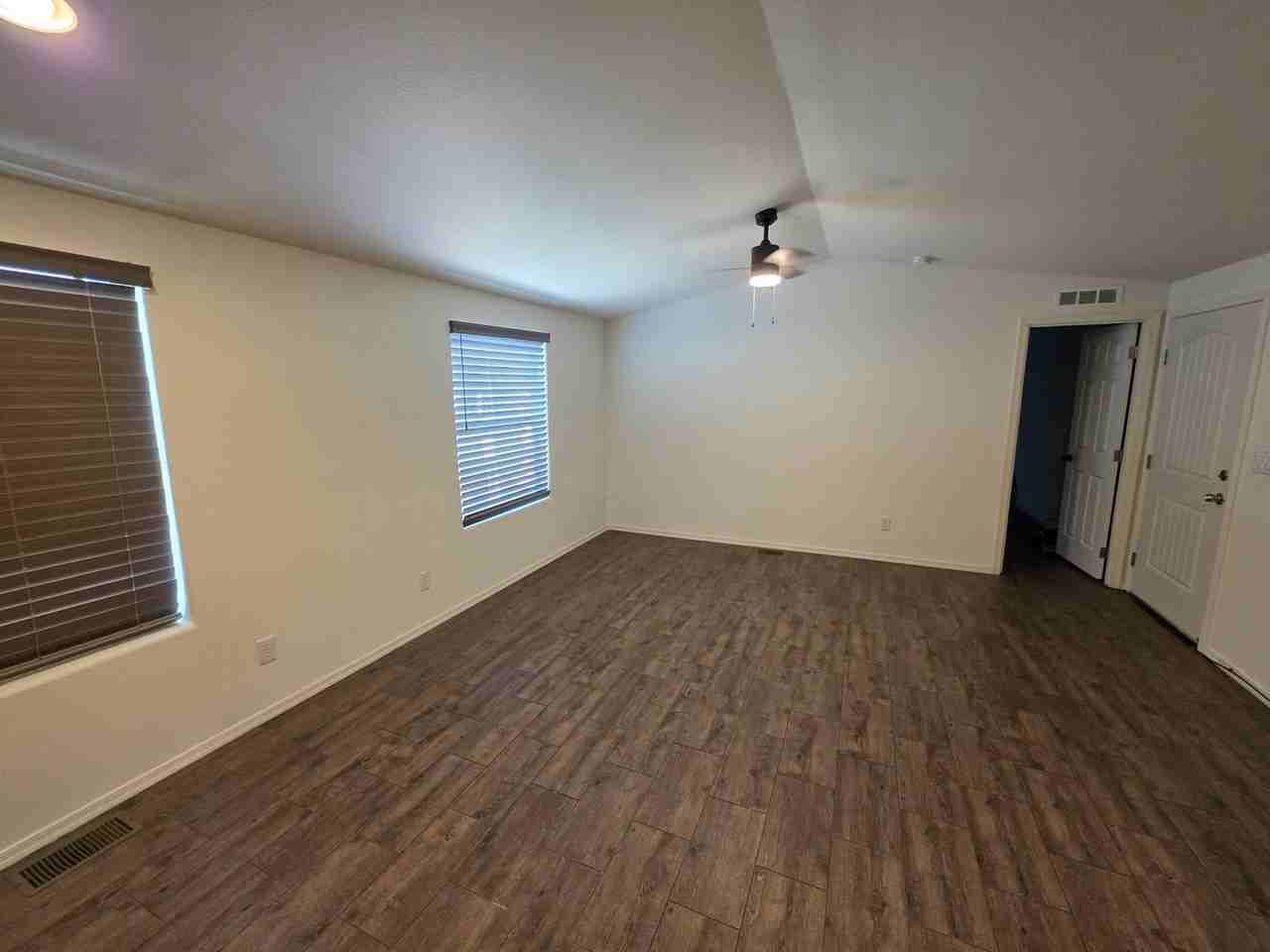 1960 Granada Dr - Photo 3 of 11