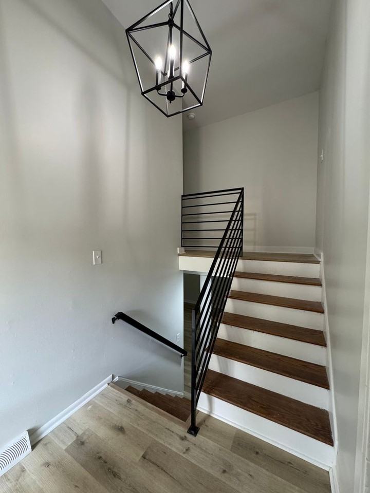 3523 Lawndale Dr - Photo 6 of 41