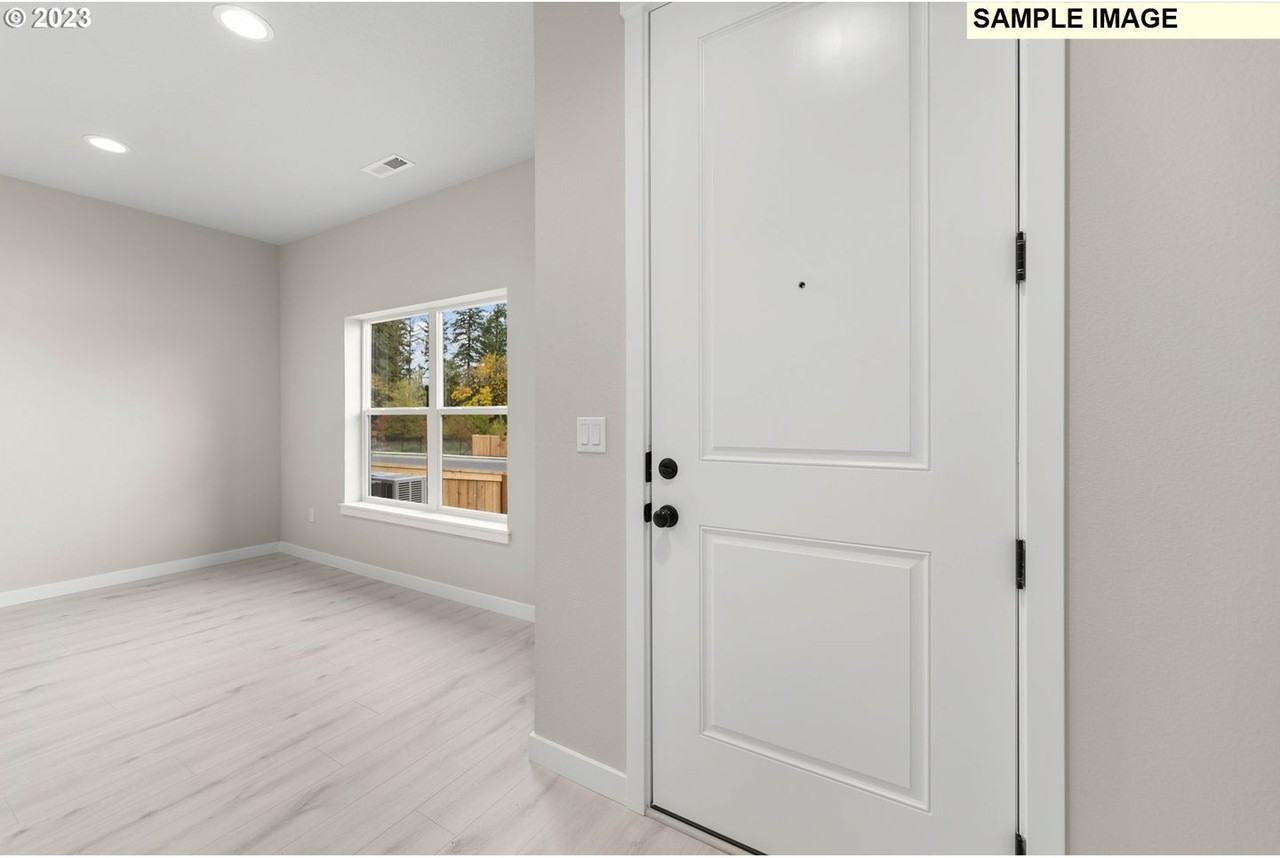 18426 Ne 46th Pl - Photo 4 of 25