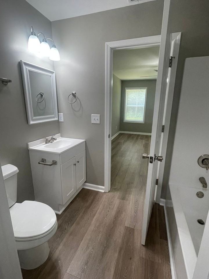 4599 Lexington Rd - Photo 5 of 16