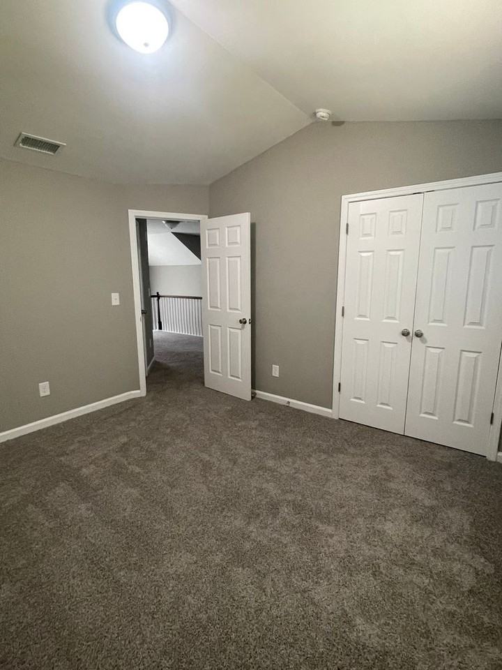 4599 Lexington Rd - Photo 7 of 16