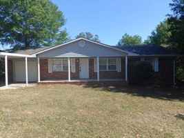 featured image of 3412 Kensington Dr S