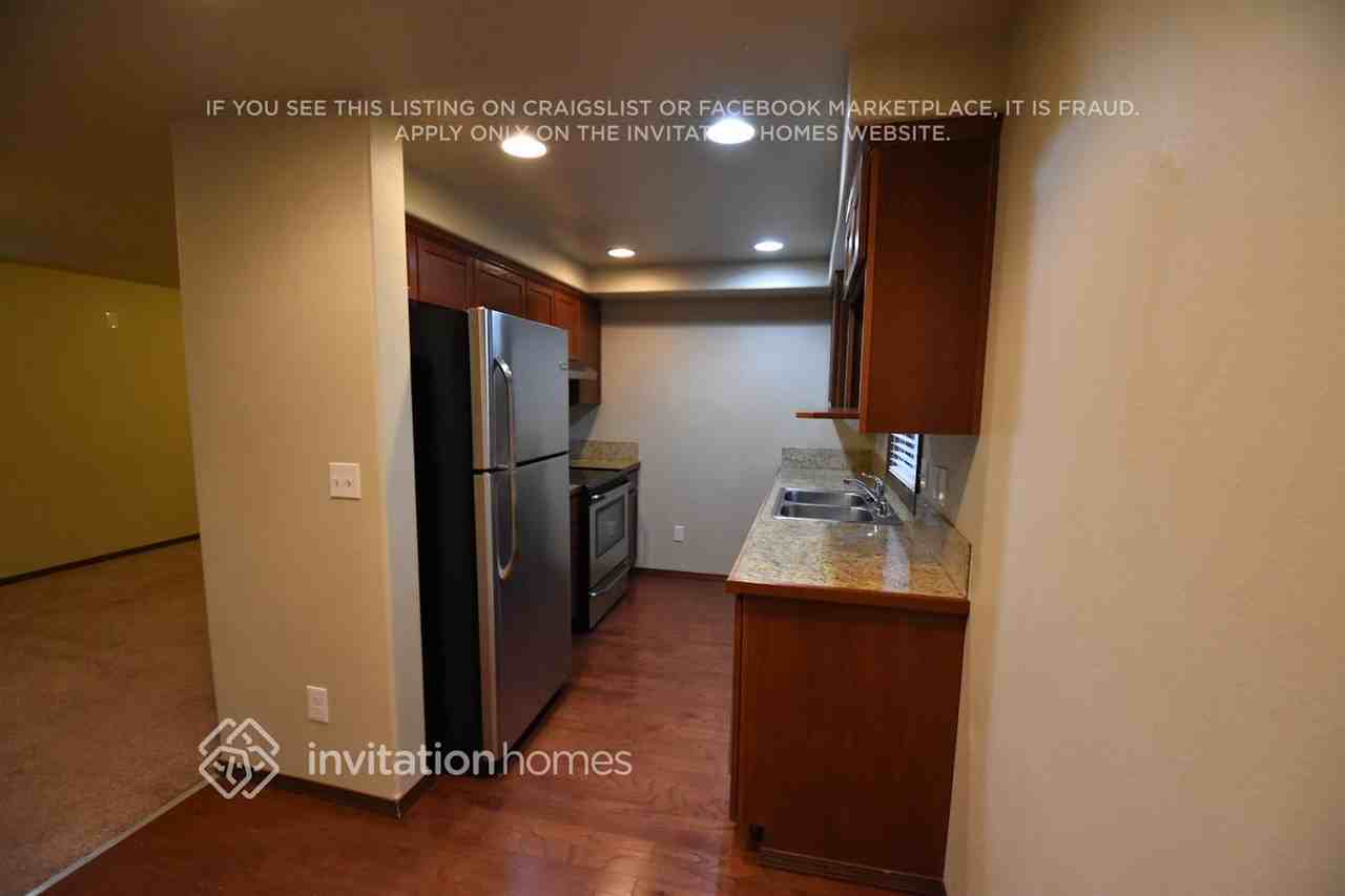 14548 46th Dr Ne - Photo 7 of 23