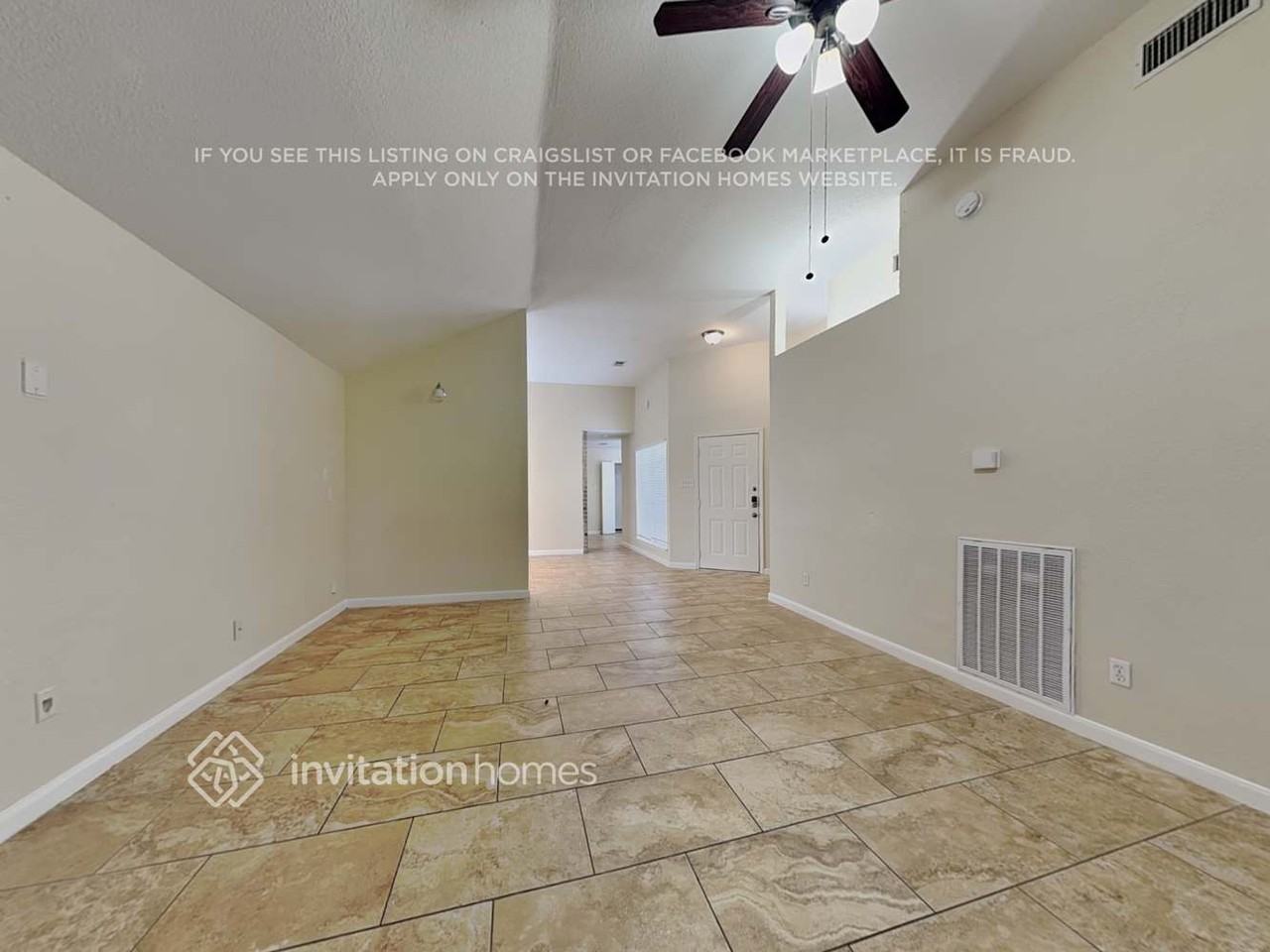 19607 Lake Hollow Ln - Photo 3 of 20