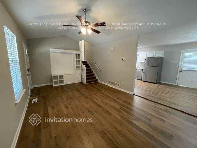 8594 Autumn Leaf Dr - Photo 2 of 27