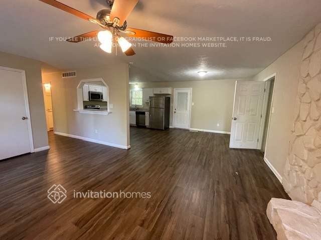 8594 Autumn Leaf Dr - Photo 4 of 27