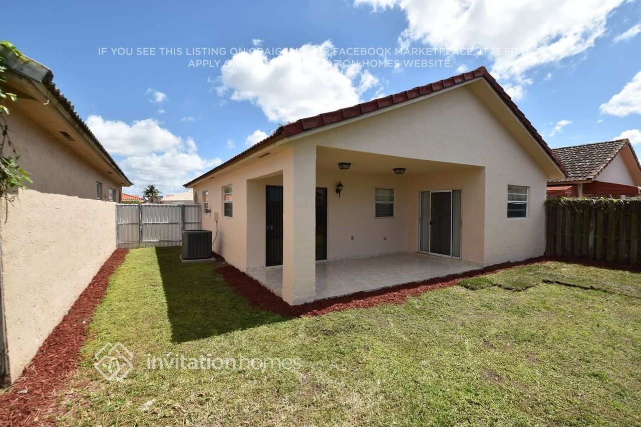 7550 W 30th Ave - Photo 7 of 8