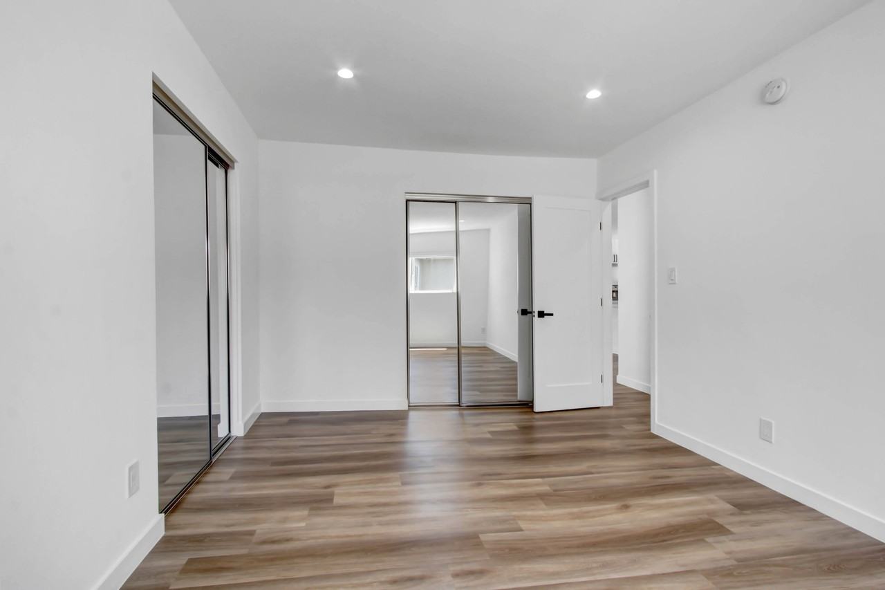 950 Venice Blvd. - Photo 7 of 35