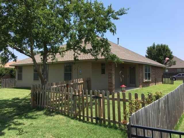 17609 Gold Dr #1 - Photo 2 of 5