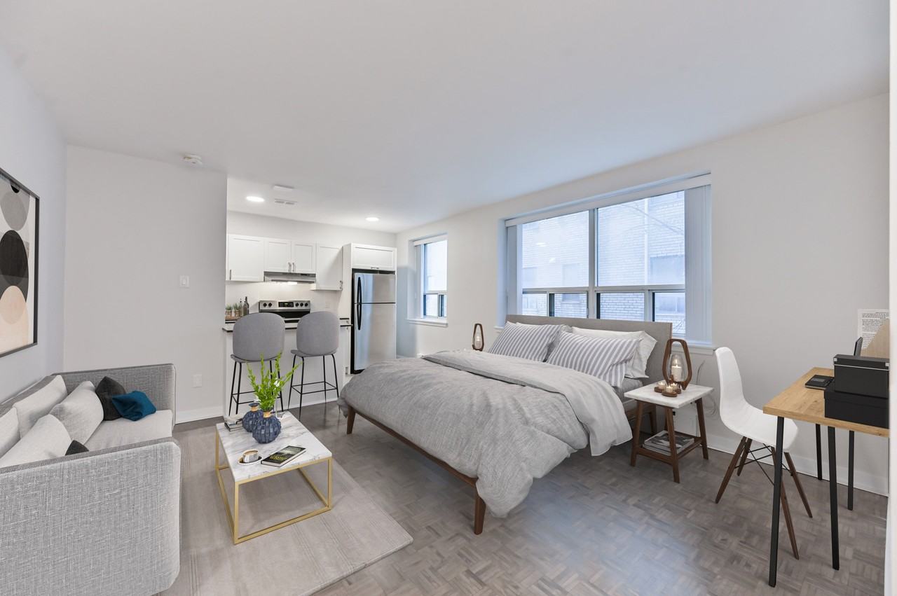 149 St. George - Photo 3 of 7