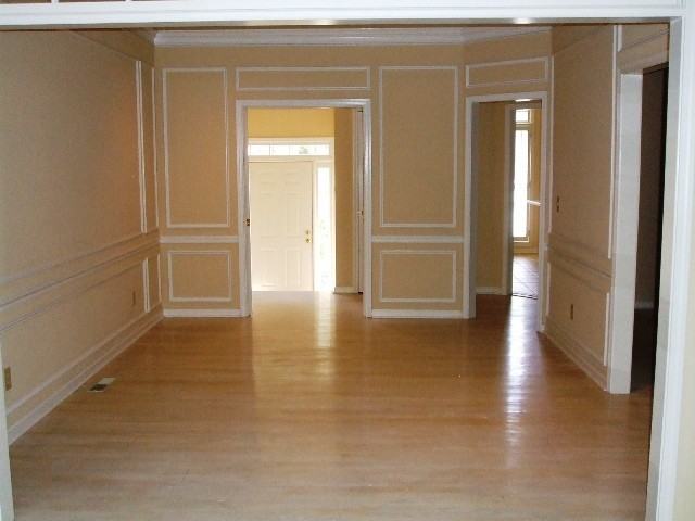 2562 Oakwood Trce Se #1 - Photo 2 of 23