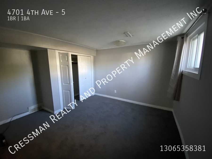 4701 4th Ave - Photo 4 of 18